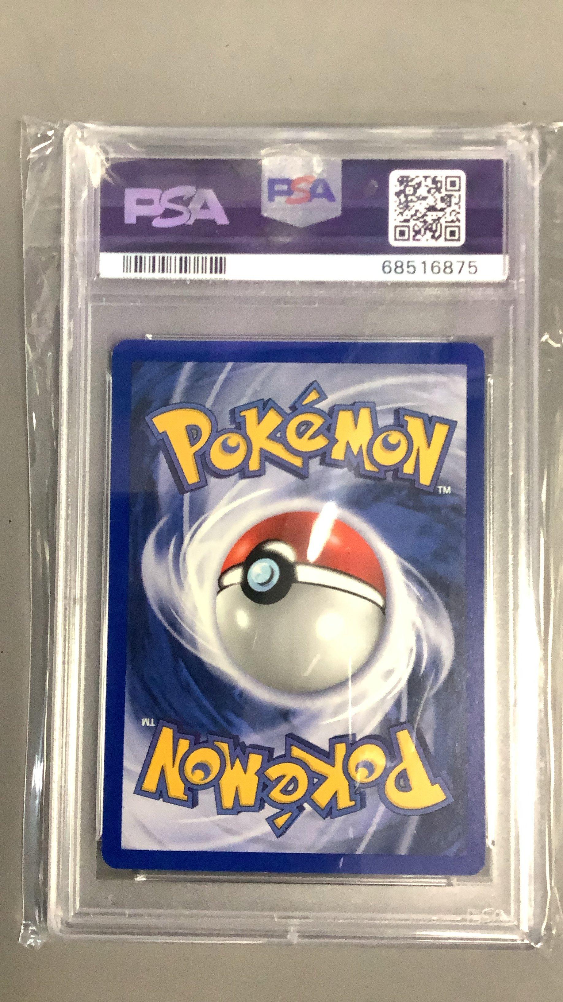 2000 Pokemon Neo Genesis 1st Edition 75 Spinarak PSA 8