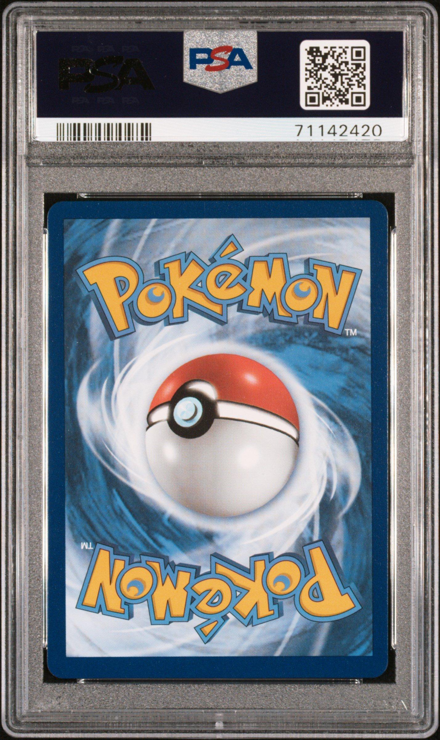 2022 Pokemon Sword & Shield Silver Tempest 181 Fa/skuntank V PSA 10