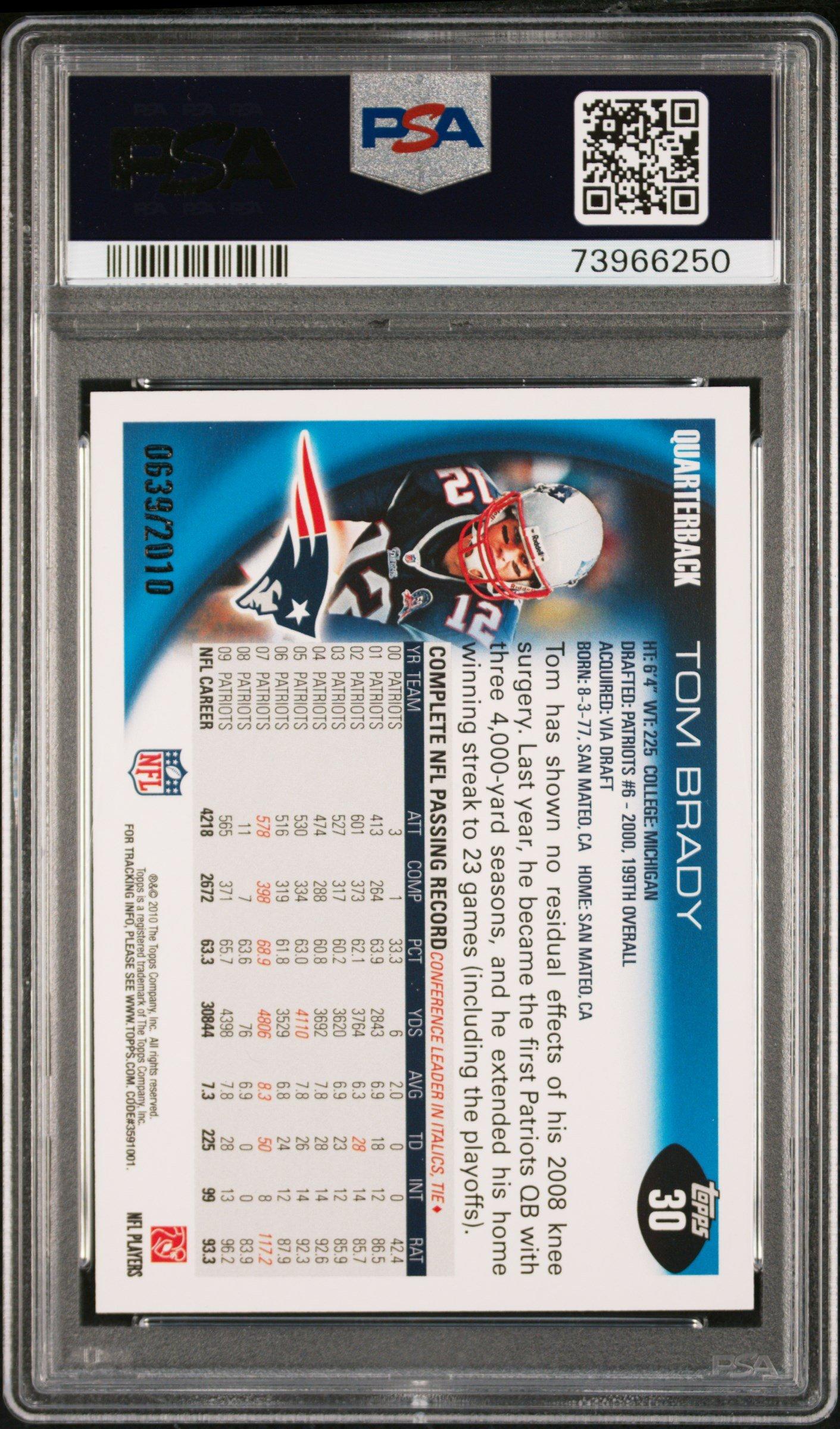 2010 Topps 30 Tom Brady Gold PSA 9