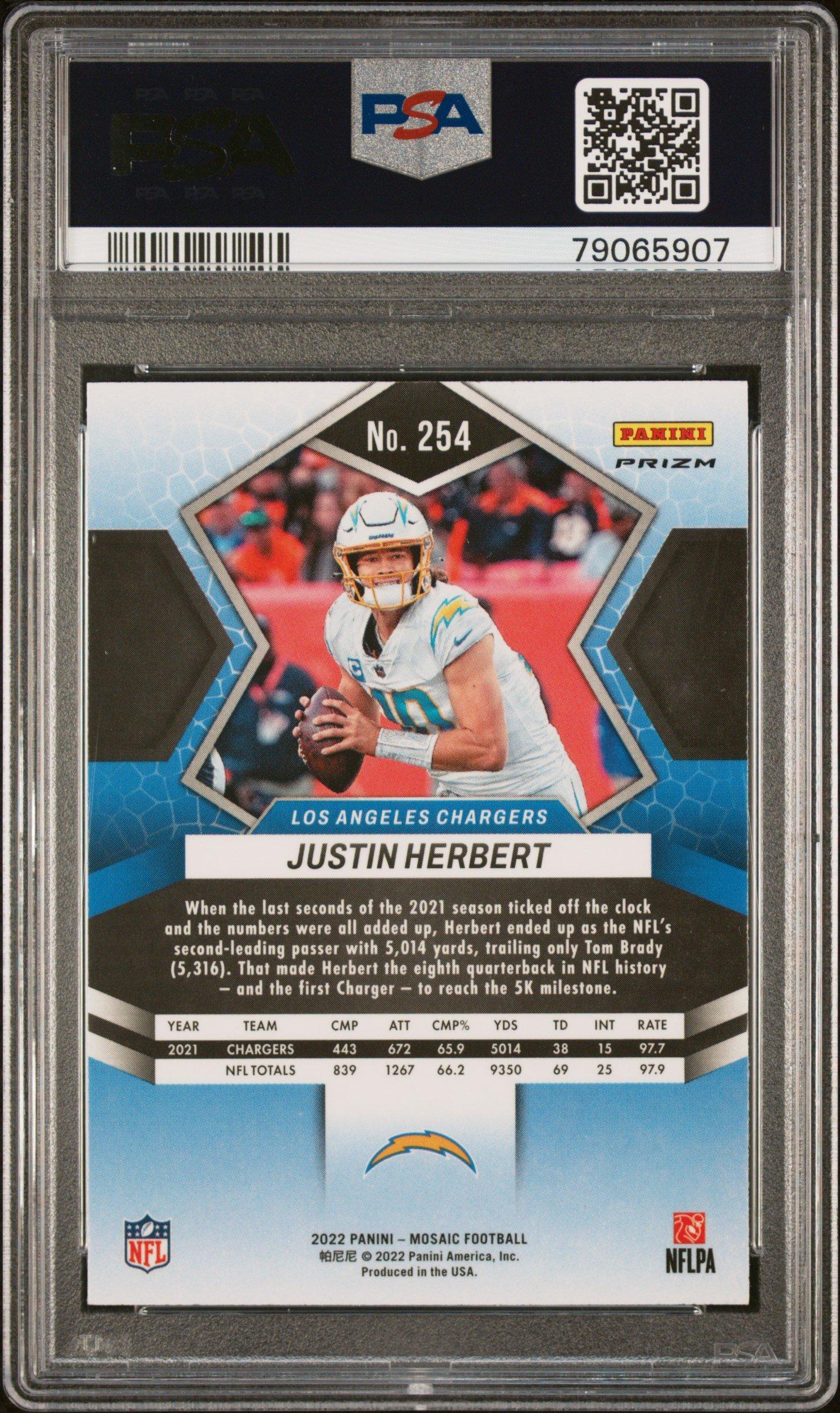 2022 Panini Mosaic 254 Justin Herbert Red Mosaic PSA 10