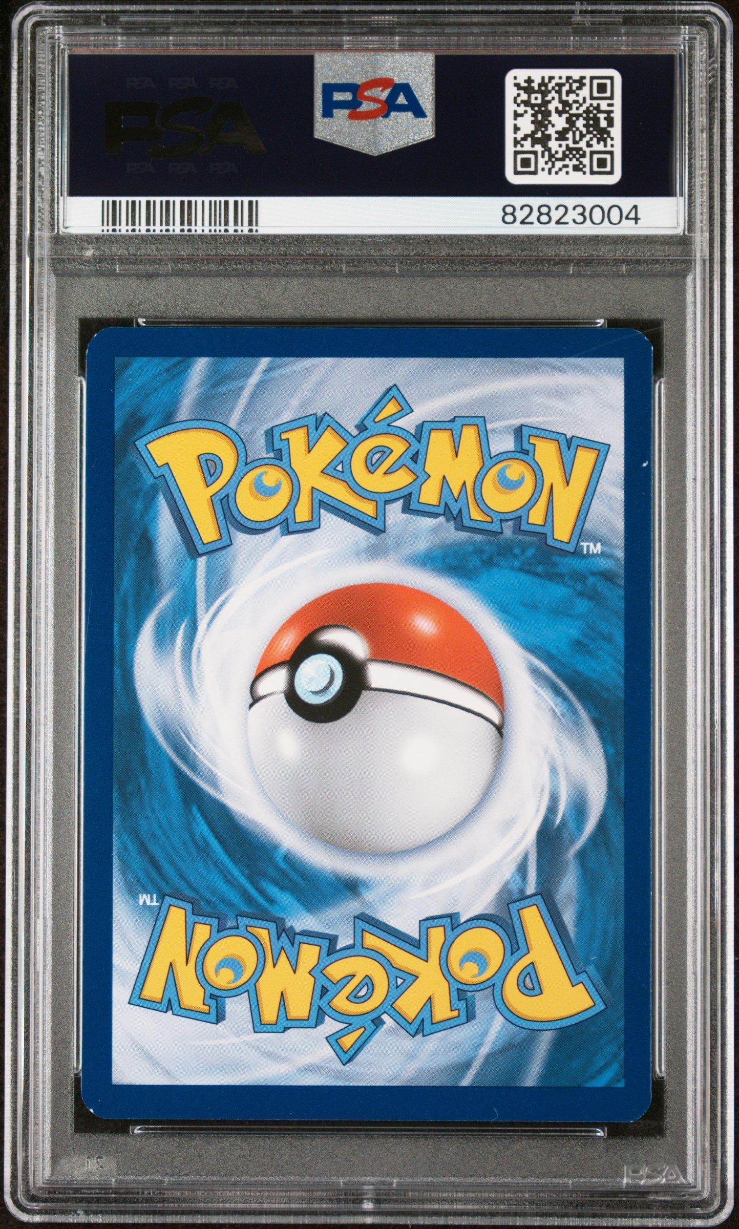 2015 Pokemon Xy Breakthrough 20 Typhlosion-holo PSA 8 Graded Card