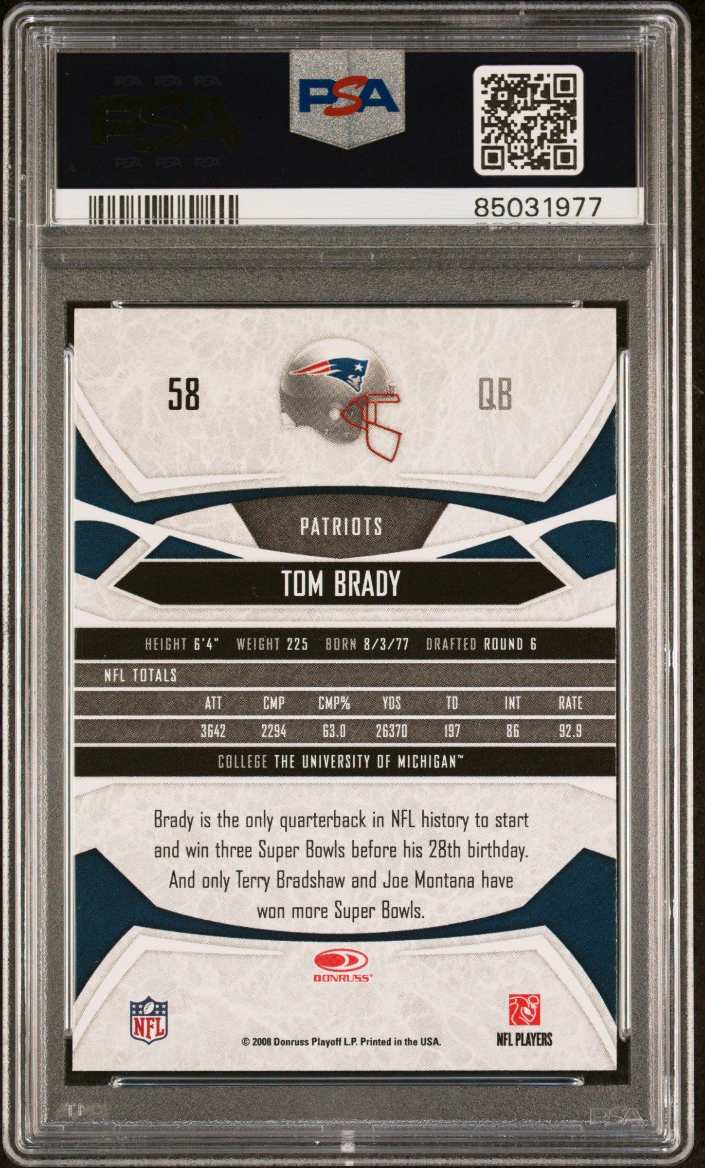 2008 Donruss Gridiron Gear 58 Tom Brady PSA 9