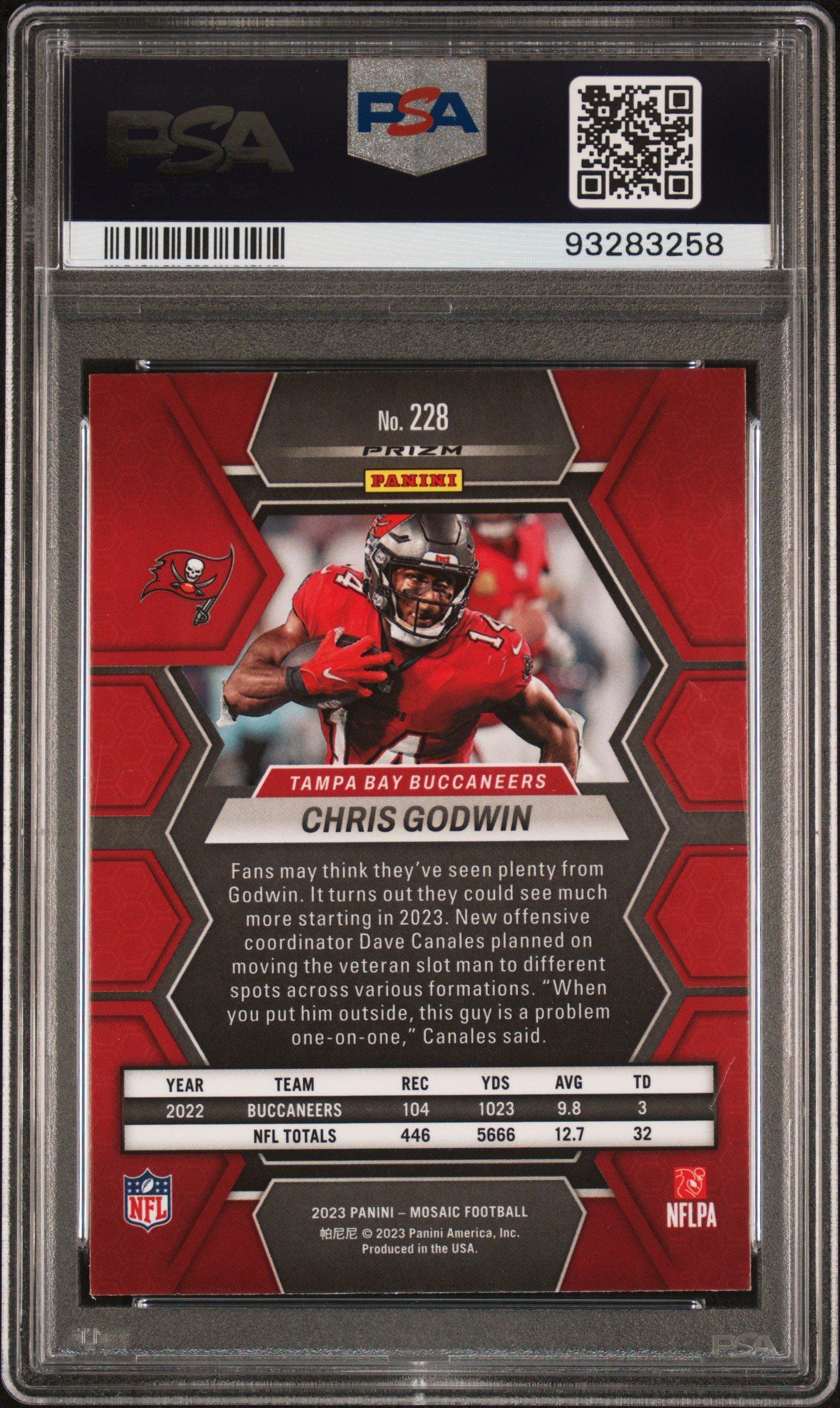 2023 Panini Mosaic 228 Chris Godwin Genesis PSA 10