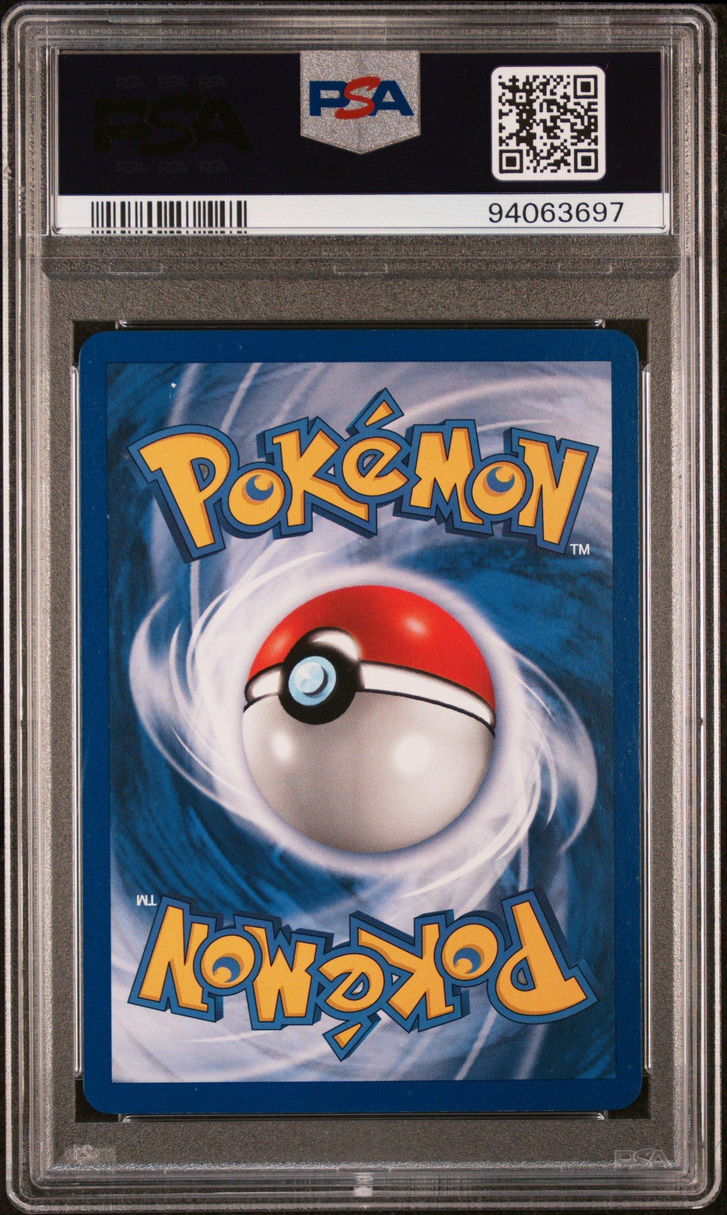 2000 Pokemon Neo Genesis 1st Edition 6 Heracross-holo PSA 8 Graded