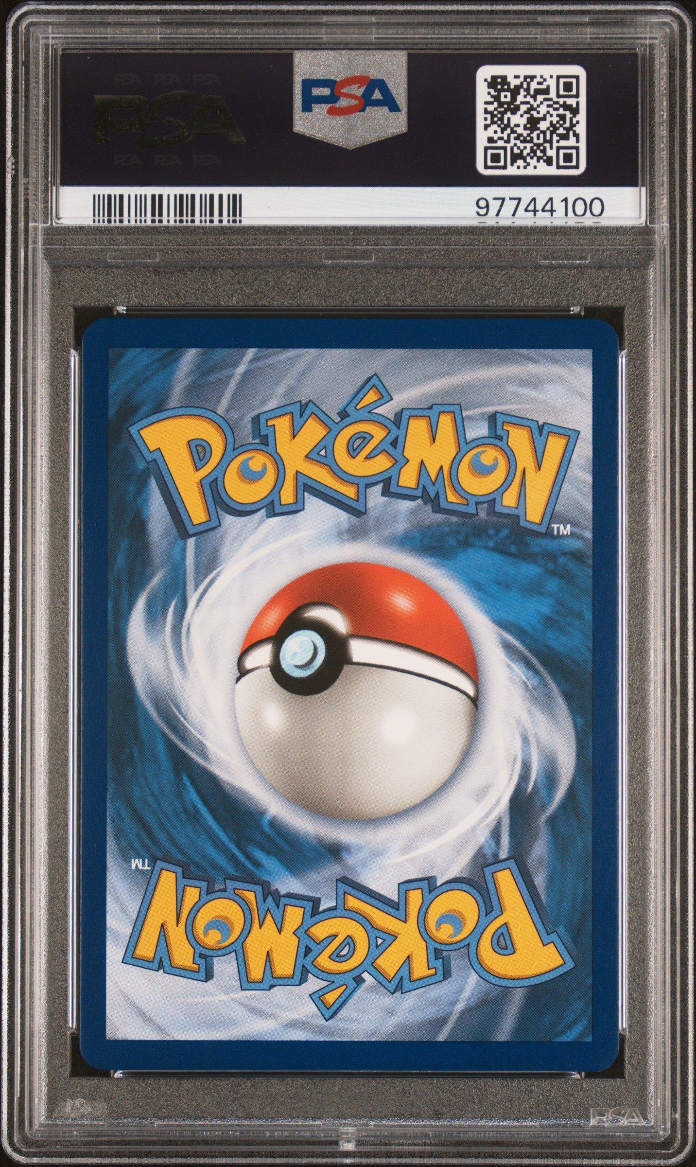 2013 Pokemon Black & White Plasma Freeze 64 Umbreon Moltres Legendary Battle PSA 9
